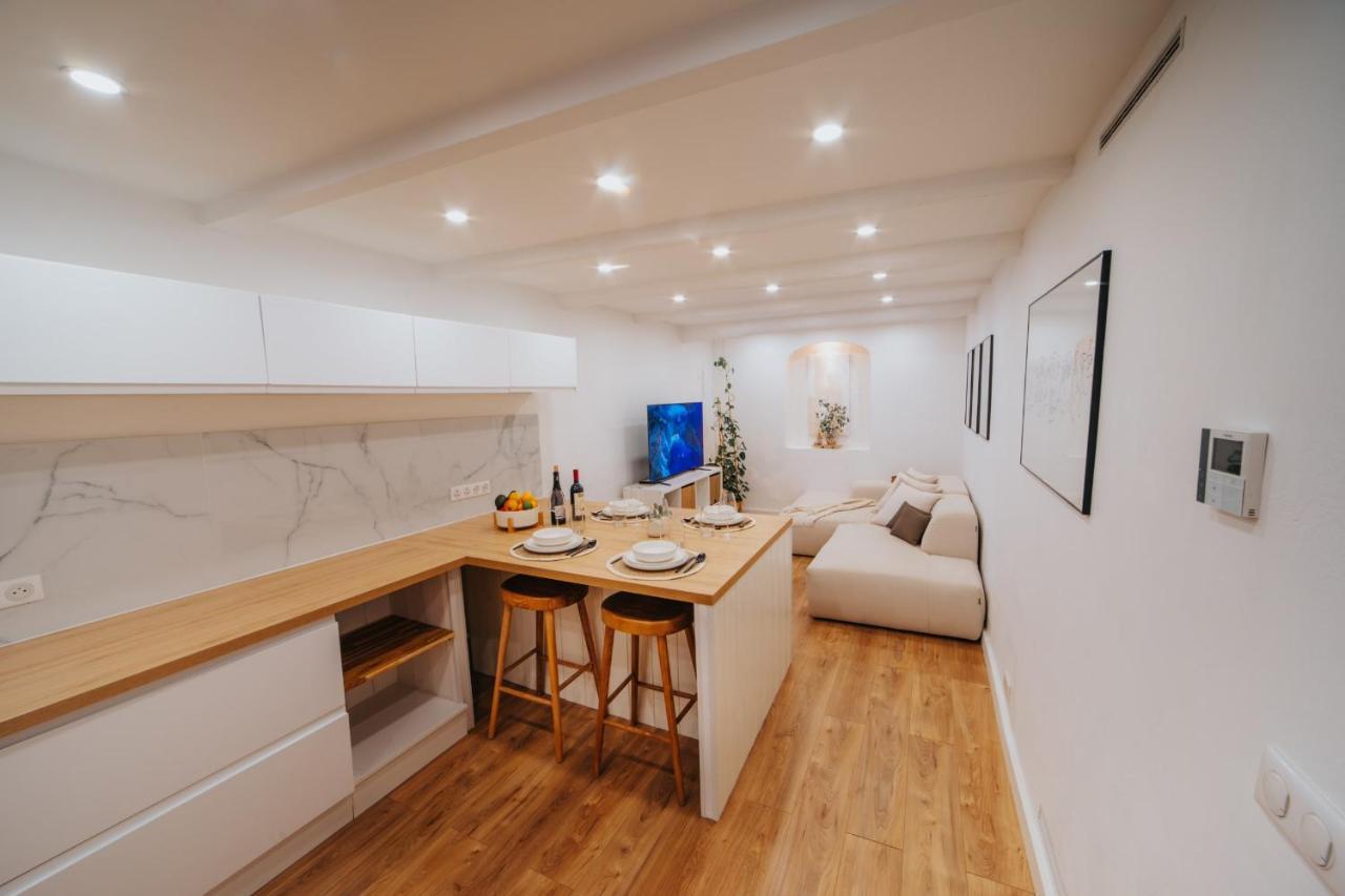 Perfect Family-Oriented And Renovated Townhouse In The Old Antibes Exterior foto