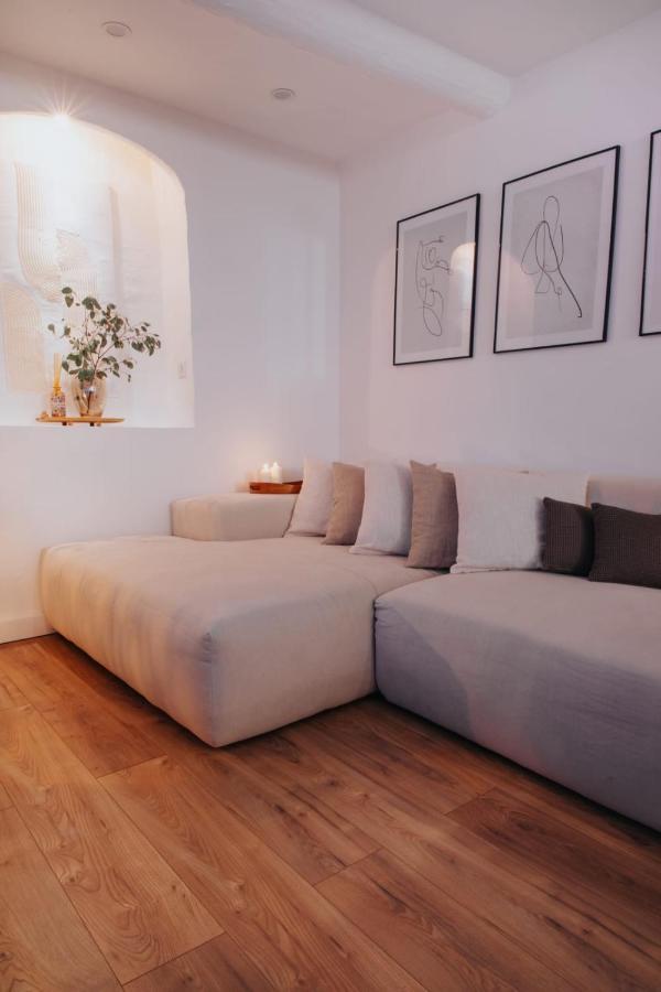 Perfect Family-Oriented And Renovated Townhouse In The Old Antibes Exterior foto